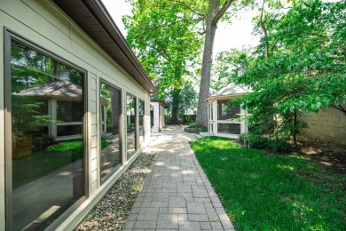 (private lake, pond, creek) Home For Sale in Springfield Ohio