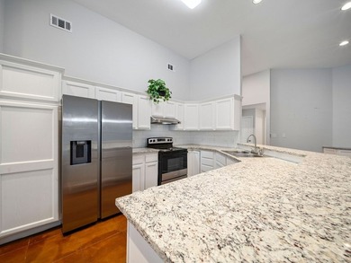 Welcome home to this beautifully updated 3-bedroom, 2-bath home - photo 11