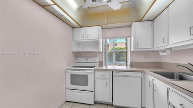 Priced for quick sale! Just 1 block 2 Ocean- live the Sunny