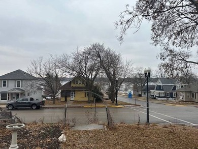 Welcome to 440 2nd St NW, Ortonville, MN-a well-maintained - photo 12