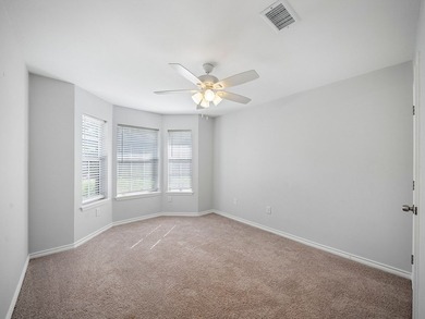 Welcome home to this beautifully updated 3-bedroom, 2-bath home - photo 19