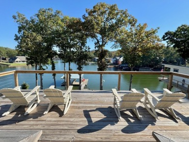 Lake Hamilton Home For Sale in Hot Springs Arkansas