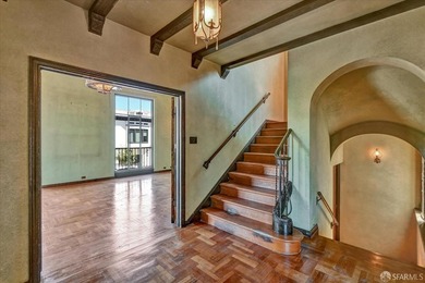 Step into a time capsule of Mediterranean elegance in the heart - photo 5