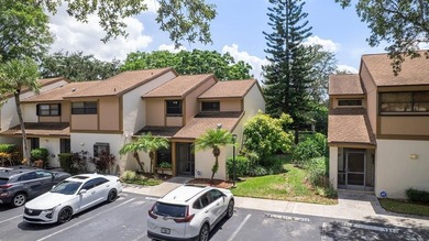 (private lake, pond, creek) Townhome/Townhouse For Sale in Coconut Creek Florida