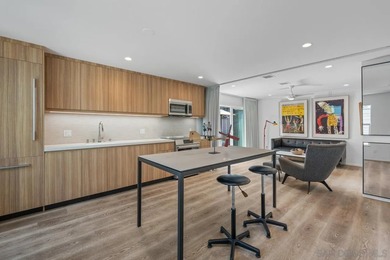 Hip Contemporary Urban Townhome located at the heart of - photo 15