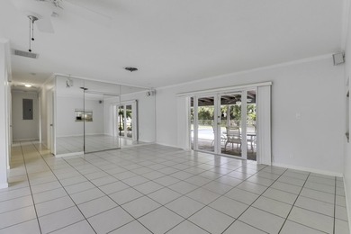 Don't miss this sprawling 3-bedroom, 2-bath CBS home, newly - photo 19
