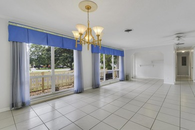 Don't miss this sprawling 3-bedroom, 2-bath CBS home, newly - photo 21