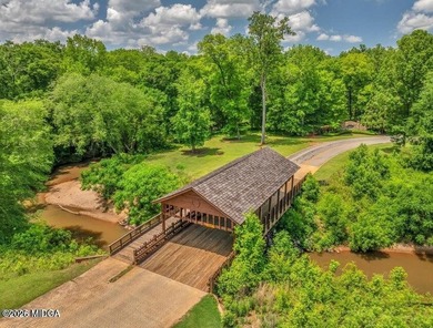 SELLER OFFERING A $20,000 BUYER CREDIT WITH AN ACCEPTABLE OFFER! - photo 35