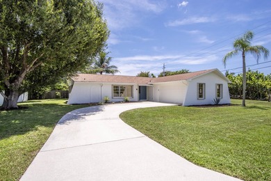 Welcome to Palm Point, a sought-after boat and RV-friendly - photo 2