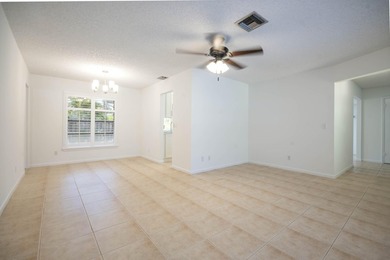 Welcome to Palm Point, a sought-after boat and RV-friendly - photo 8