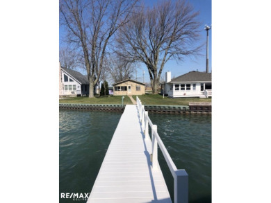 St Clair River Home For Sale in Harsens Island Michigan