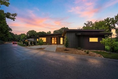 Architecture meets golf course luxury. Perched along the 14th - photo 14