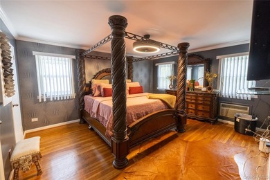 *Experience refined living in this impeccably maintained - photo 19