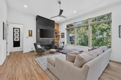Architecture meets golf course luxury. Perched along the 14th - photo 21