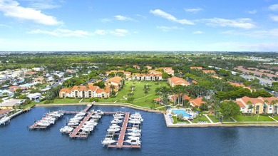 Welcome to fun Florida living at the Yacht Club, a hidden gem on - photo 1