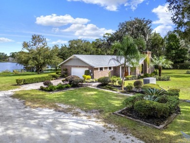 (private lake, pond, creek) Home For Sale in Deland Florida