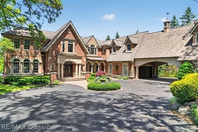 Set on prestigious Lake Angelus, one of Oakland County's most - photo 5