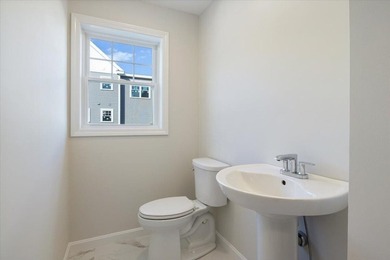 Like-new luxury 2-bedroom, 2.5-bath end-unit townhome in an - photo 13