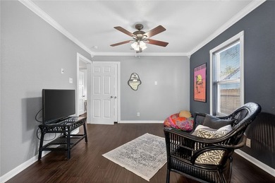 Charming coastal retreat in the heart of Corpus Christi! This - photo 15