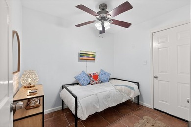 Charming coastal retreat in the heart of Corpus Christi! This - photo 21