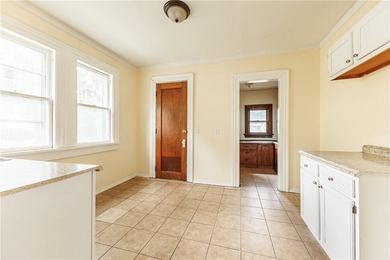 Located in the desirable Maplewood Historic District, this - photo 23