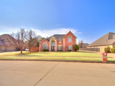 Welcome to this exceptional custom home in the highly - photo 5