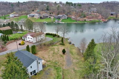 Move-In Ready Lakefront Home on a Spectacular Lot - Lake Home Sale Pending in Auburn, Pennsylvania