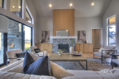Created by Canyon Crest Homes, this gorgeous modern lodge sits - photo 13