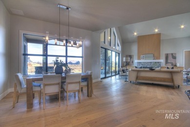 Created by Canyon Crest Homes, this gorgeous modern lodge sits - photo 25