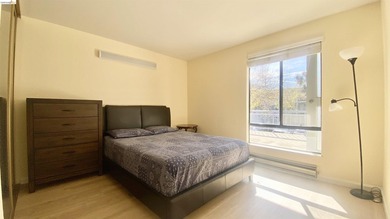 One of the largest decks you will find at Watergate! Abundant & - photo 10