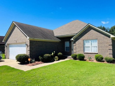 (private lake, pond, creek) Home Sale Pending in Marion Arkansas