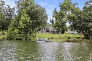 Welcome to 227 Woodlake Dr, an extraordinary lakefront retreat - photo 6