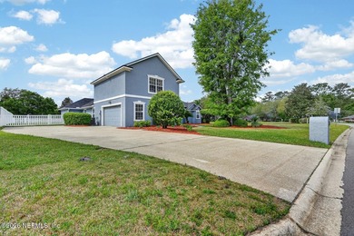 Welcome to 1104 N Hideaway Drive, where comfort, style, and - photo 7