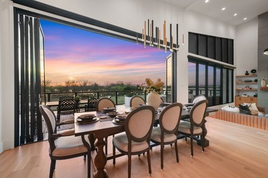 A striking custom-built modern residence overlooking the lake - photo 16