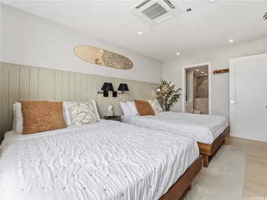 Rare Penthouse Opportunity at the Iconic Ilikai! This fully - photo 19