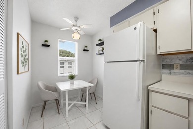 The perfect Delray Beach location with a maintenance-free - photo 10