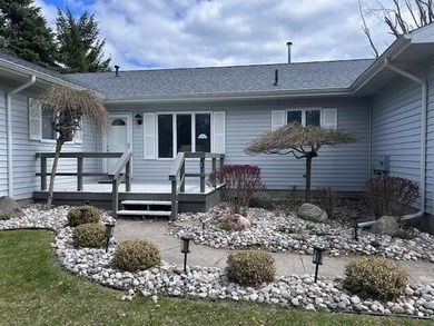 Owned since 2003, the sellers have carefully maintained this - photo 7