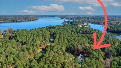 Luxurious Private Estate with Lake Greenwood Access -Tucked away - photo 2