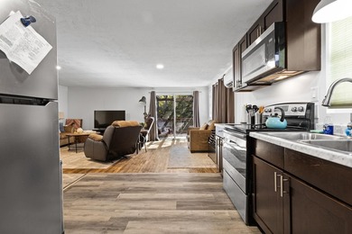 Escape to the lake with this charming and fully renovated - photo 12
