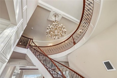 Unparalleled Lakefront Luxury! Rare chance to own this exquisite - photo 14