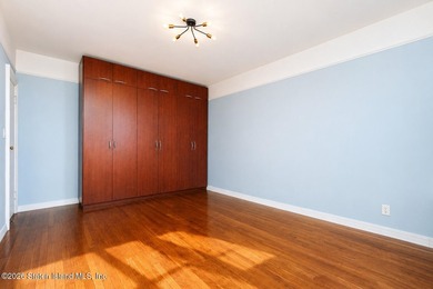 Don't miss an opportunity to live in a rarely available 1 - photo 15