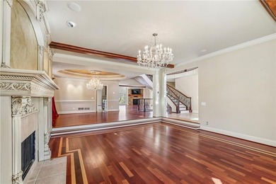Unparalleled Lakefront Luxury! Rare chance to own this exquisite - photo 17
