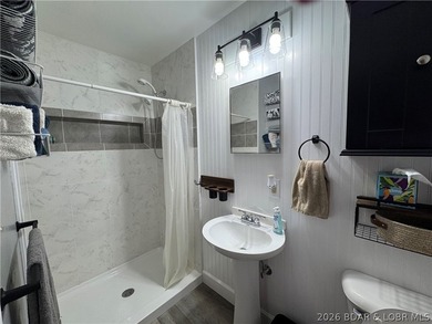 Nestled on 6.1 private acres, this exceptional 2 bed 2 1/2 bath - photo 18