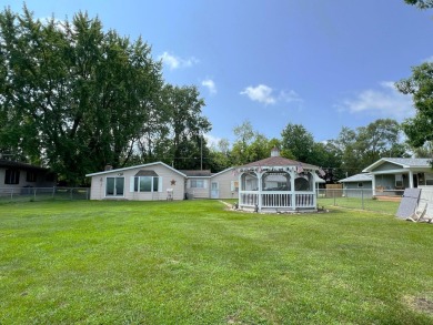 Sand Lake - St. Joseph County Home For Sale in Sturgis Michigan