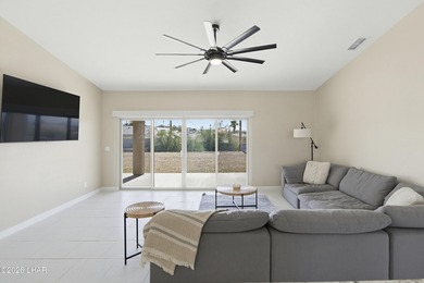 Beautifully designed 3 bedroom, 2 bathroom home featuring a - photo 2