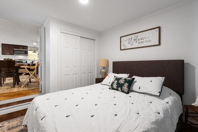 Escape to the lake with this charming and fully renovated - photo 25
