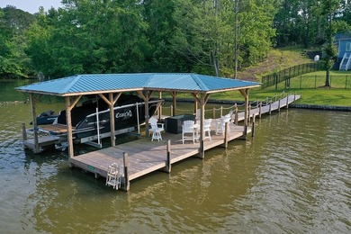 Positioned on a spectacular 2.4 acre lot with 267-foot lakefront - photo 10