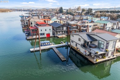 Lake Home For Sale in Portland, Oregon