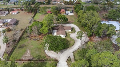 2 beautiful acres of land in Wellington - this concrete block 4 - photo 5