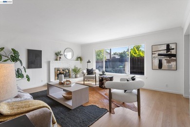 Welcome to 4875 Pepperwood Way, a beautifully refreshed - photo 5